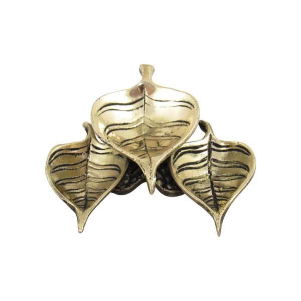 Brass diyas brass diya set brass diya stand brass aarti diya