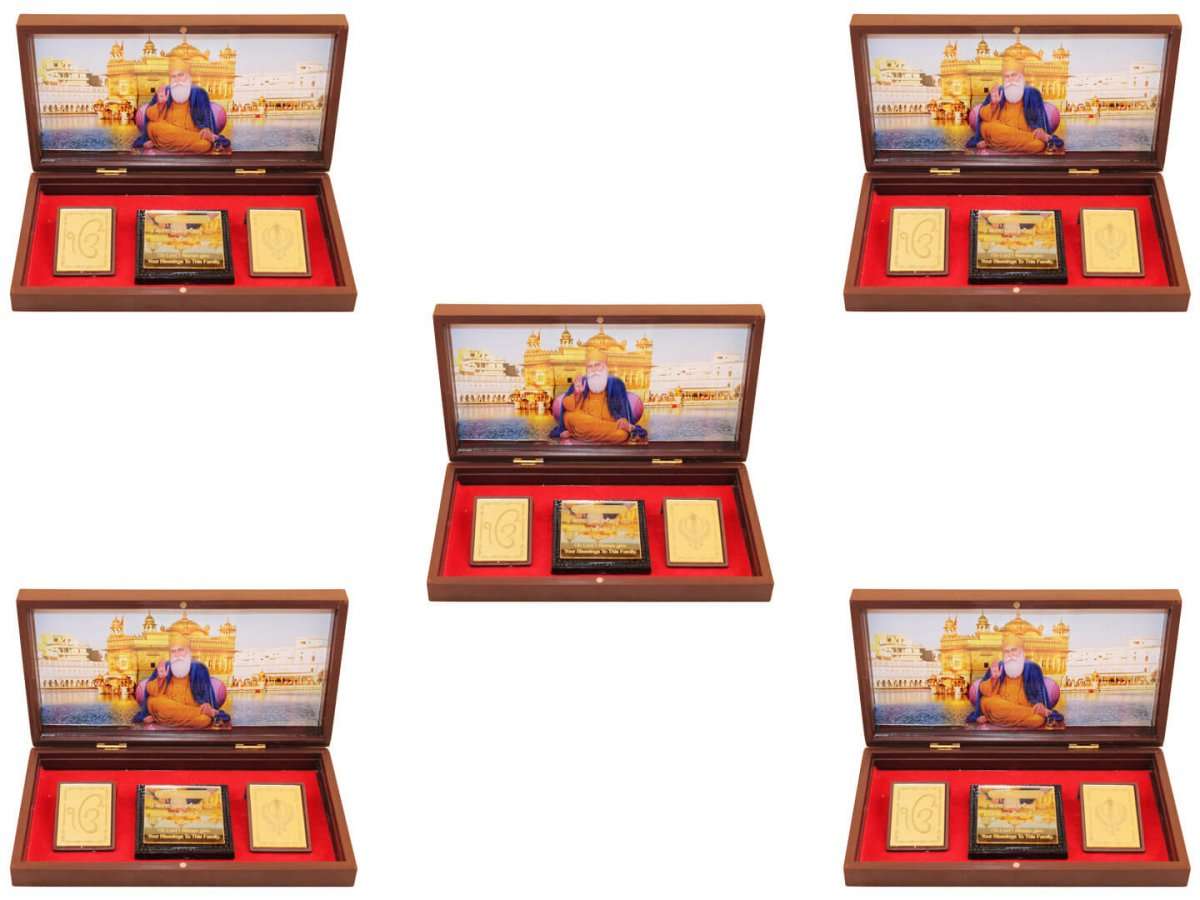 Waheguru photo frame, waheguru ji photo frame, golden temple photo frame, golden temple photo vastu, waheguru photo with quotes, golden temple photo with frame, golden temple satnam waheguru, golden temple photo with quotes, waheguru wooden photo frame, return gifts for wedding, return gifts for pooja, Wooden Momento Gift