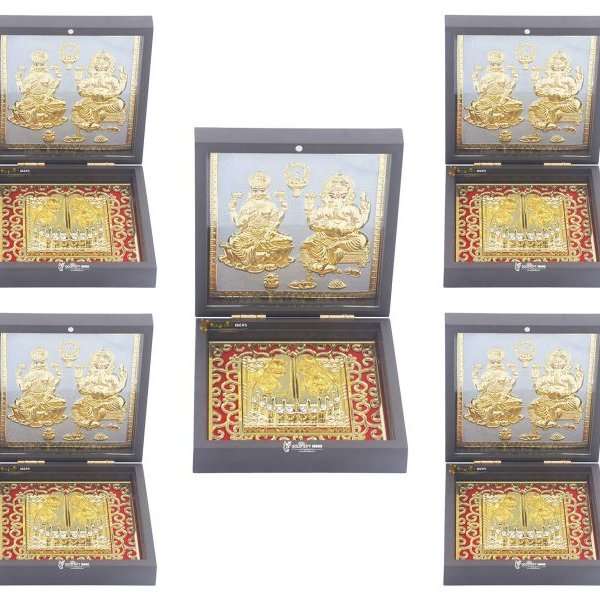 Lakshmi ganesh photo frames lakshmi Ganesh photo hd lakshmi ganesh photo Diwali laxmi Ganesha photo, lakshmi ganesh frame with charan paduka, laxmi ganesh wooden photo frame, return gifts for Diwali puja, return gifts for housewarming