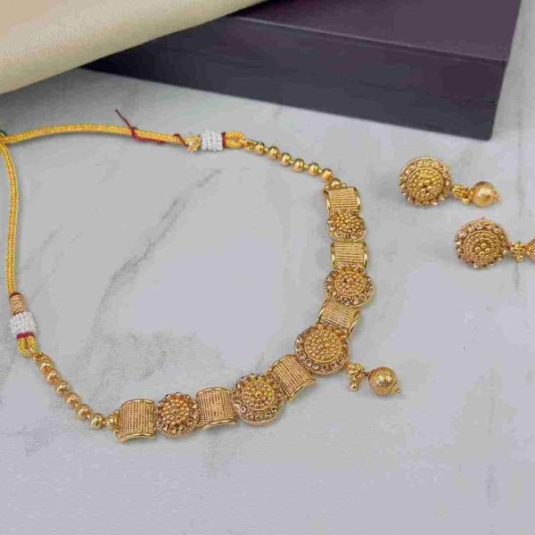 kundan pearl choker necklace kundhan pearl necklace set kundan necklace kundan necklace set kundan necklace for bride kundan necklace set for wedding traditional kundan choker necklace bridal kundan set indian kundan choker necklace kundan studded necklace set necklace for women necklace set for wedding party necklace set for women